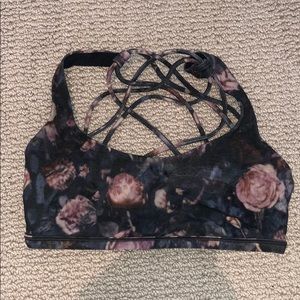 Lululemon Free To Be Luxtreme Sports Bra